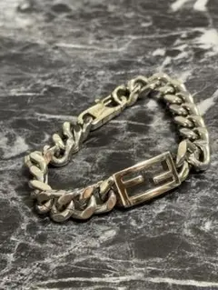 Item thumbnail for item 45fdac9a-0017-493b-8b54-b0acbda32993