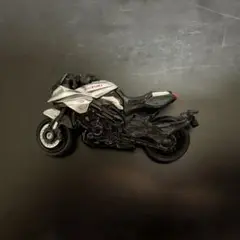 タカラトミー トミカ スズキ KATANA バイク