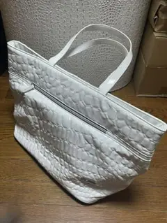 オウル白アリゲーター柄ゴルフ ボストン バッグ鞄ワニ革クロコダイル鰐クロコ型押し
