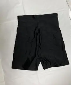 スイムスパッツ　レディースM 黒