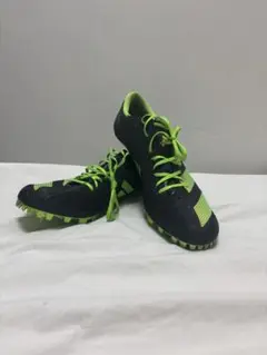 ADIZERO フィネス