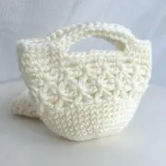 ハンドメイド ホワイト 編み物 小物入れ