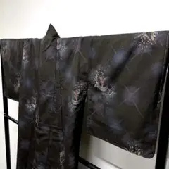 ジュエリー柄の大島紬の小紋 黒地 着物