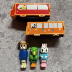 ちゃれんじえんごっこ バス２台 ほか
