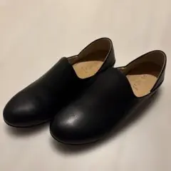 フラット本革スリッポンシューズ