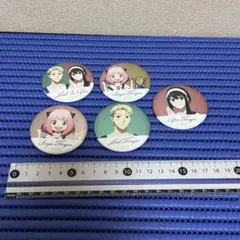 スパイファミリー アーニャ ロイド ヨル メタリック缶バッジ セット 、