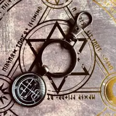 レア専門書　ソロモン王使役〝72体の悪魔〟悪魔召喚の解説書〝ソロモンの黒の書〟 悪魔解説書「ソロモン72柱の悪魔」 | マーク・アイ
