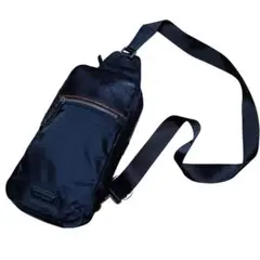 美品 ポールスミス ストライプ ボディバッグ ブラック ナイロン×レザー