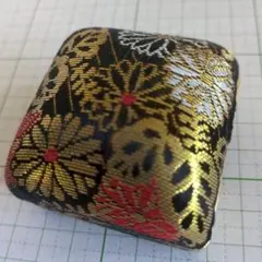 ⑦　三井堂 アクセサリーケース 黒金