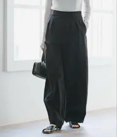 Noble ナイロンタフタボリュームパンツ