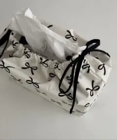 Made in I レトロリボンティッシュケース　リボン柄ティッシュカバー