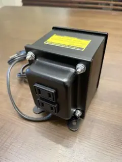 TOEI SU-10E 変圧器 1KVA TOEI SU-10E 変圧器 1KVA