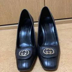 GUCCI ブラックレザー ハイヒール