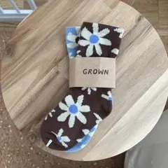 GROWN 靴下