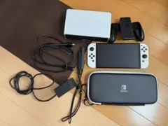 SWITCH oled モデル (美品、箱無し、おまけ付き）