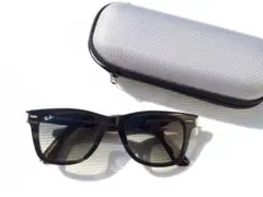 Item thumbnail for item 30c993c7-6617-4f97-83e6-b66b0aeeae0b