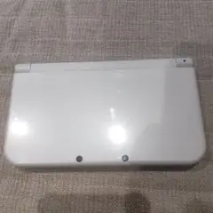 本体、説明書のみ New ニンテンドー3DS LL ホワイト 32GB SDつき