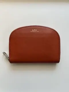 A.P.C ハーフムーン ウォレット 財布 ブラウン