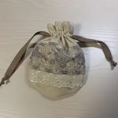 コロっとした丸型巾着