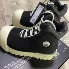 fvvo スニーカー 25.5cm サイズ40 新品未使用