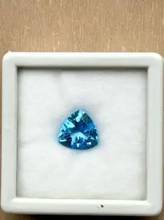 ブルートパーズトライアングルカット約11mm