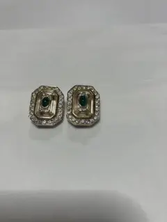 アクセサリー　イヤリング
