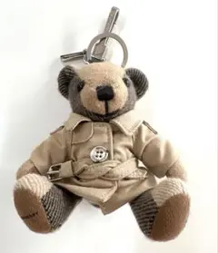 Burberryテディベアトレンチコートチャーム