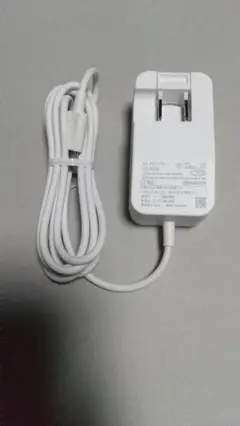 ほぼ未使用 SHARP （シャープ）純正ACアダプタ SH-AC05 充電器