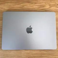 【ほほ未使用】M2チップ搭載13インチMacBook Air 【usキーボード】