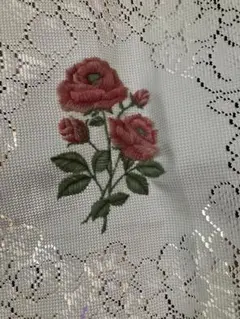 刺繍バラのレース暖簾(ノレン)