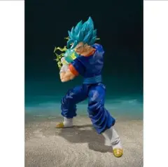 BANDAI - ドラゴンボール超 スーパーサイヤ人 ゴッドスーパーサイヤ人 ベジット 超 S.H.Figuarts スーパーサイヤ人ゴッドスーパーサイヤ人ベジット