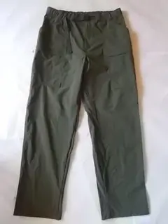 美品★ユニクロ ギアパンツ オリーブ Lサイズ アウトドア