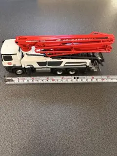 Item thumbnail for item 3e745907-175b-4d73-a3e3-faa1f422d659