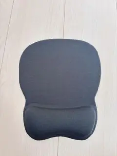 マウスパッド 黒 手首クッション有