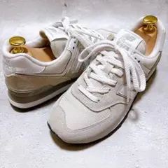定価12,980円 New Balance ML574 OFF WHITE