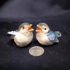 瀬戸焼き 磁器染付け OTAGIRI 小さなスズメのペアー
