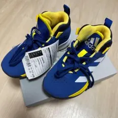 新品アディダスキッズバスケットボールシューズ バッシュ17cm