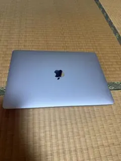 macbook pro model A1708 intelチップ内蔵