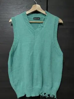 Item thumbnail for item 0368b0a4-3531-4e4c-a2ff-c01358aeb352