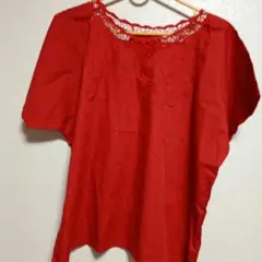 赤色 半袖シャツ 刺繍入り