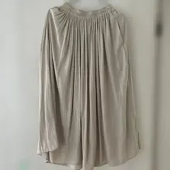 UNIQLO ギャザー入り ベージュ スカート S