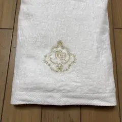 お値下げ中❁︎nanadecor オーガニックコットン バスタオル 刺繍入