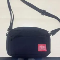 Manhattan Portage ブラックショルダーバッグ