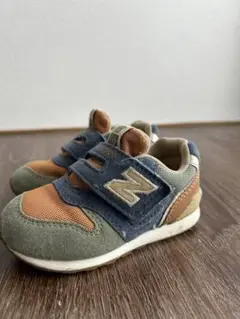 New Balance 996 ベビーシューズ グレー/オレンジ/ネイビー