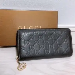 《美品》GUCCI(グッチ)長財布