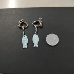 さかなの形のイヤリング