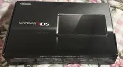 ニンテンドー3DS ブラック　本体/充電器/充電台/SDカード/説明書類