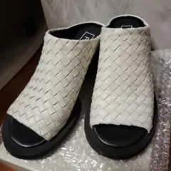 Item thumbnail for item d880d498-1456-4f10-860d-4ed8aa52c5aa