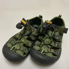 keen キッズ用オリーブグリーンサンダル
