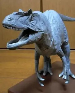 海洋堂　ヴェロキラプトル　レジンキット　恐竜　動物　フィギュア Amazon.co.jp: ヴェロキラプトル 恐竜 レジンキット 海洋堂